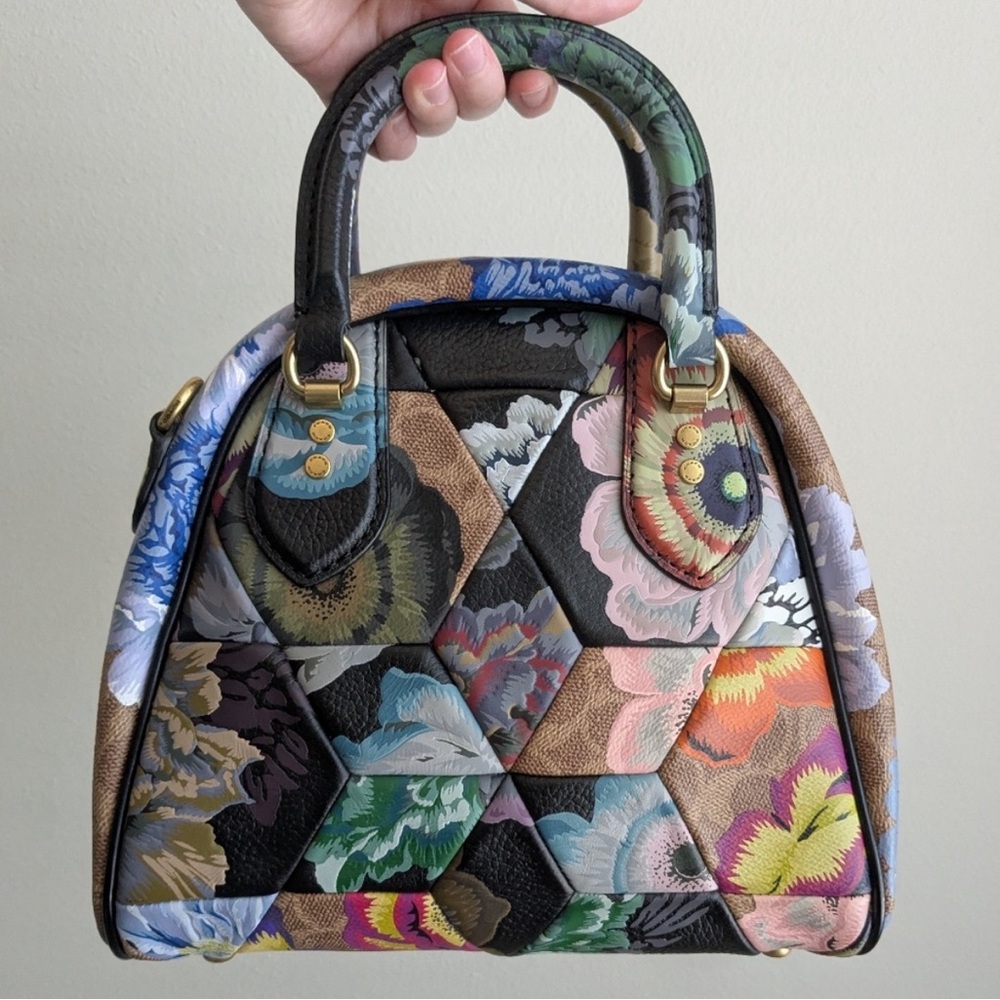 RESERVED LISTING for Anabell. DO NOT BUY!!